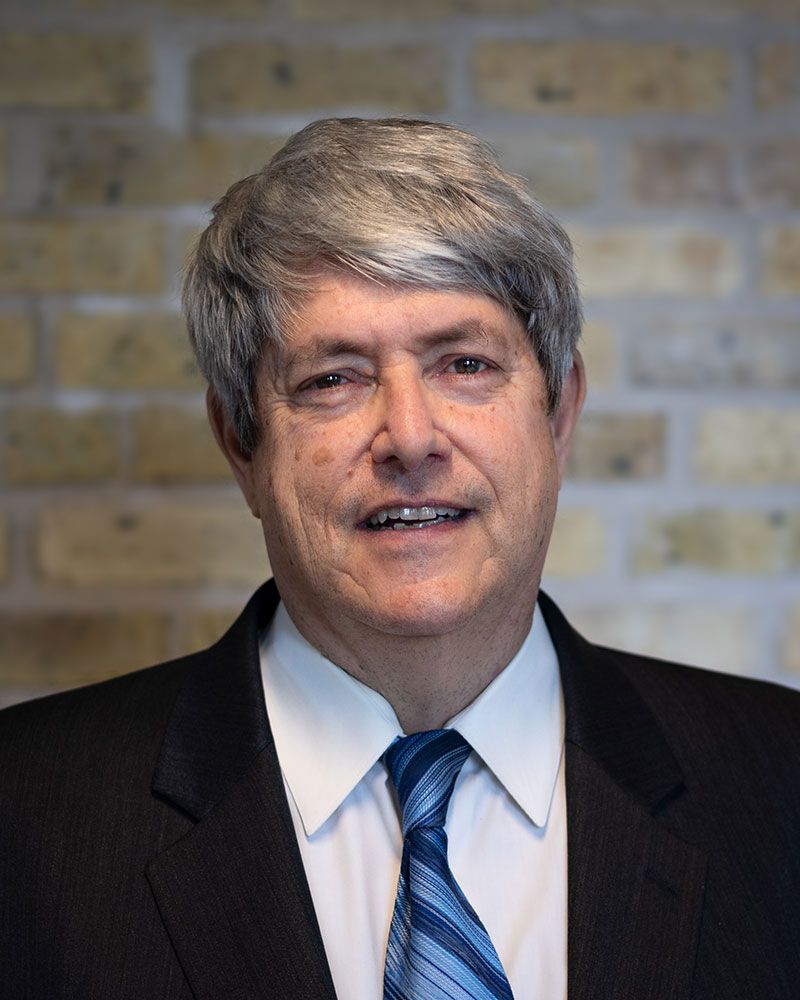 Robert M. Courtney of Courtney & Molter, S.C., Milwaukee defense attorneys